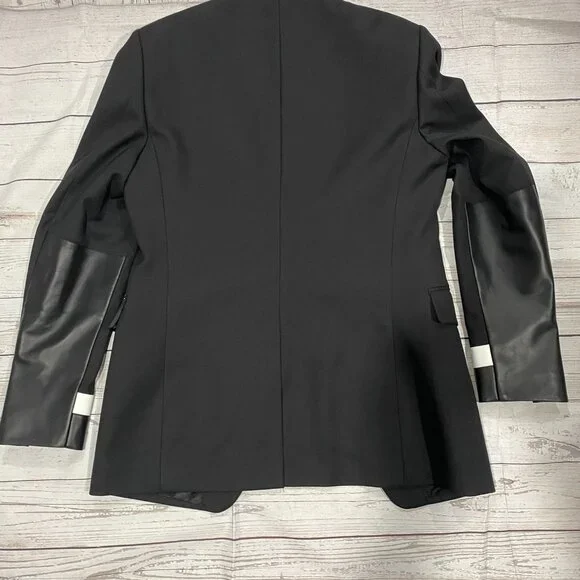 Burberry leather cuff wool blazer  (2022 Runway piece) - Picture 10 of 10